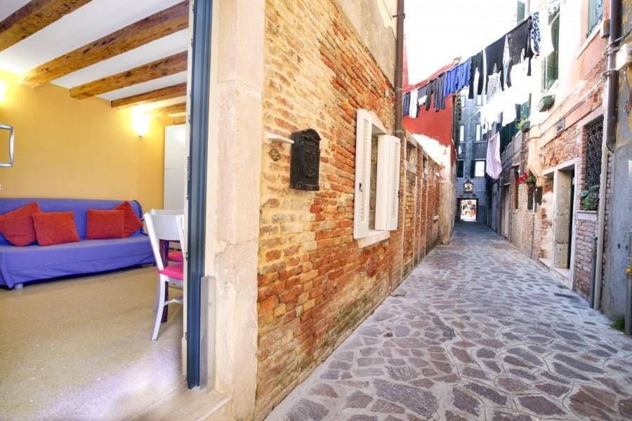 Cozy Apartment Up To 4 In Biennale Giardini By Bricola Apartments Venedig Exterior foto